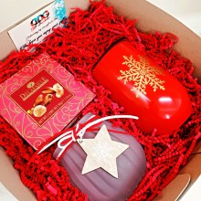 CHRISTMAS CHEER GIFT BOX